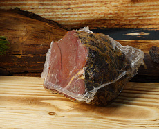 Мясо северного оленя полукопченое